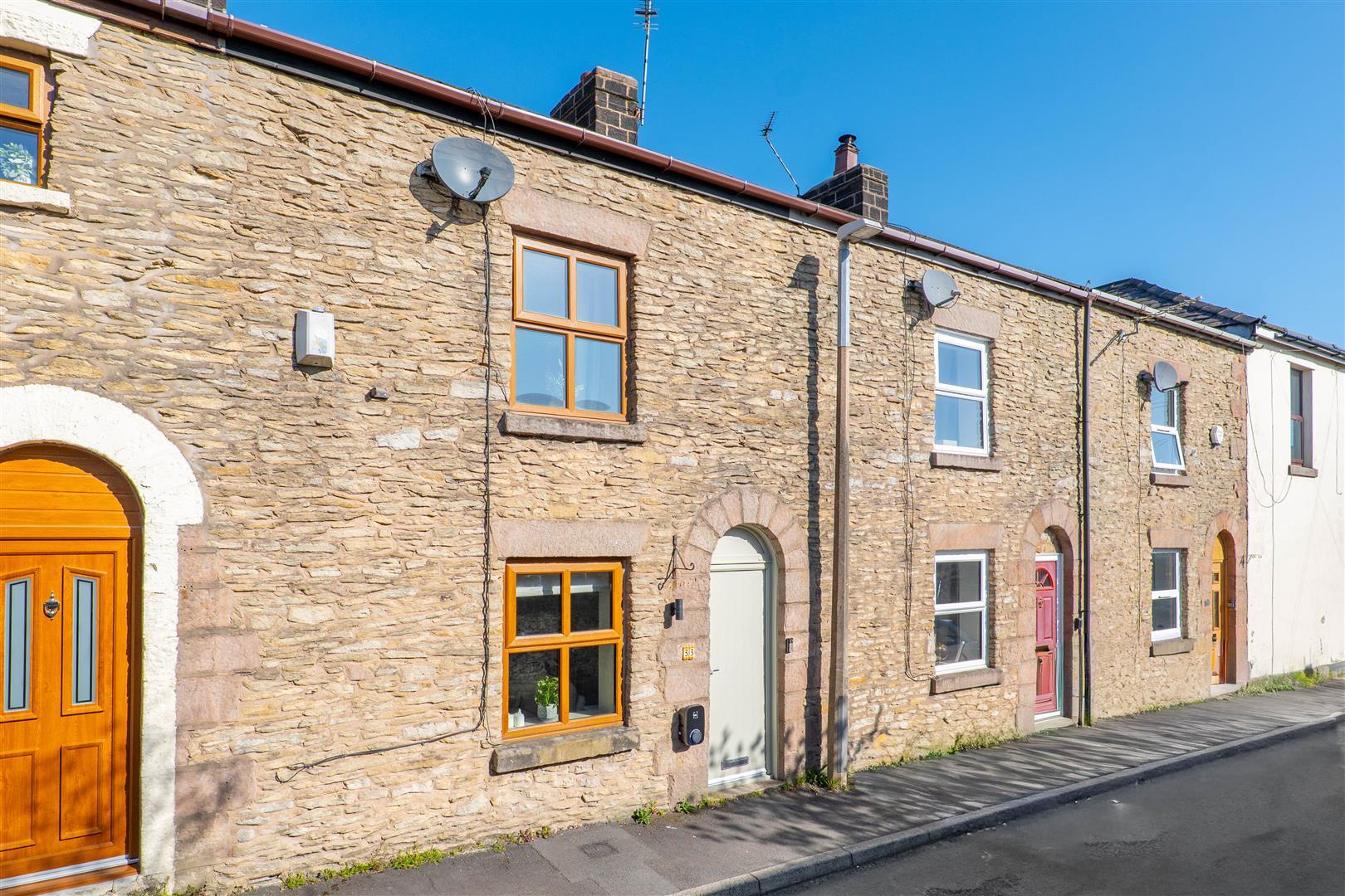 2 bed property in Mount Pleasant, Chorley
